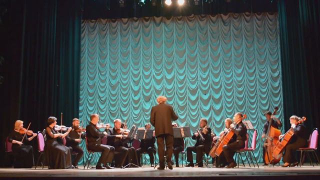 В.А.Моцарт - Дивертисмент №1 Ре мажор. Дубненский симфонический оркестр.