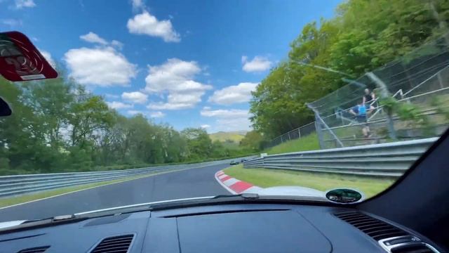 Гоночный трек Nürburgring. Заплакала от страха. Porsche Cayman S. смотреть онлайн