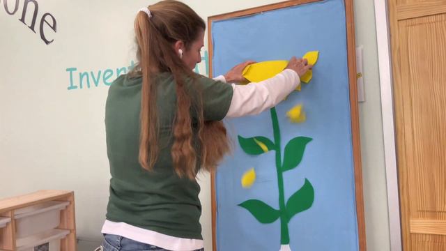 Spring Flowers Friday Fun смотреть онлайн