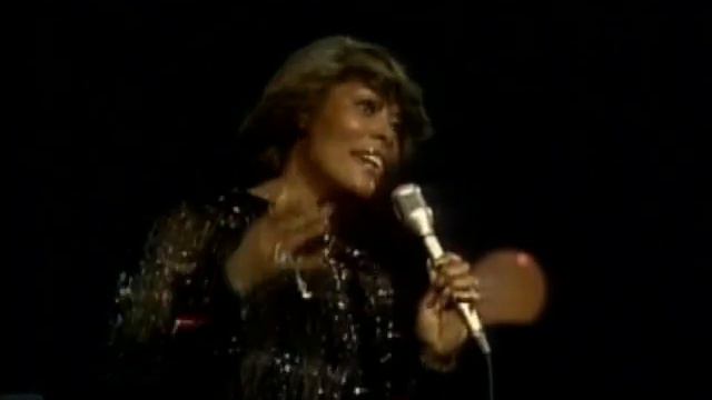 Dionne Warwick - This Guy's In Love With You смотреть онлайн