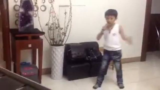 102年2月23日正威唱跳大藝術家