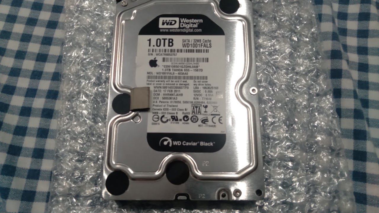 Обзор внешнего вида жесткого диска WesternDigital WD Black смотреть онлайн