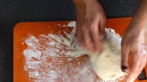 Пышки на кефире  в духовке. Быстро и вкусно!