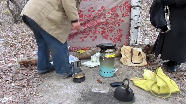 Готовим блины на перолизной печи.. смотреть онлайн