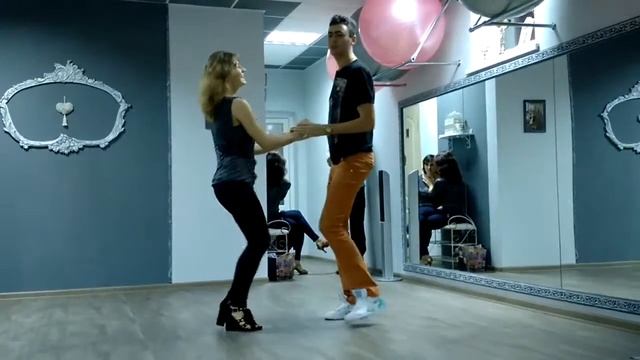 Igor i Vica Bachata Сальса Хмельницкий/Escuela de Salsa Victoria смотреть онлайн