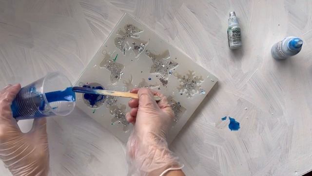 Как сделать быстро новогодние игрушки #resinart