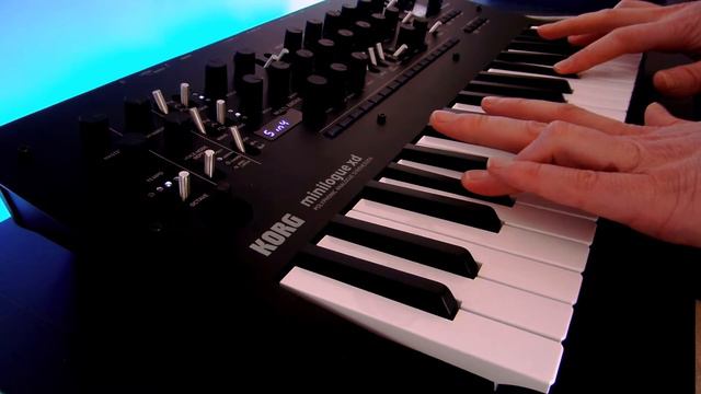 Ambient Minilogue XD смотреть онлайн