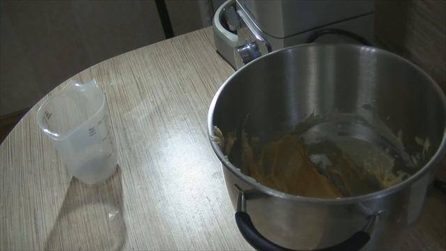 ЛУЧШИЕ ЗАВАРНЫЕ ЭКЛЕРЫ С ВКУСНЕЙШИМ ТВОРОЖНЫМ КРЕМОМ. СЕКРЕТЫ ПРИГОТОВЛЕНИЯ. смотреть онлайн