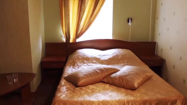 Гостиница спутник (видеостудия "Свет") смотреть онлайн