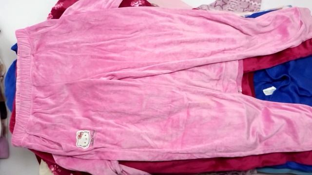 Мешок № 02291 Одежда для дома и сна Крем Арт 3325. Вес 15,5 кг. Кол-во 47 шт смотреть онлайн