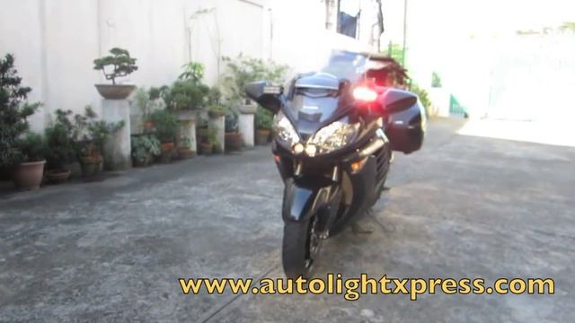 Kawasaki 1400GTR Police Motorcycle смотреть онлайн