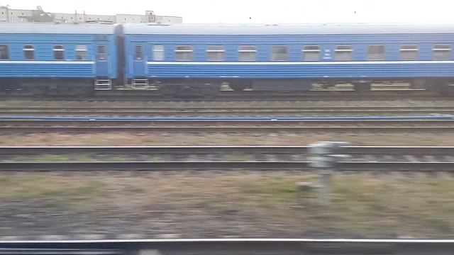 Поезд Полоцк-Минск отправляется со станции Полоцк смотреть онлайн