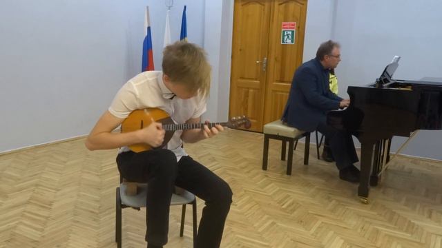 Воробьев Макар  домра группа D, Ф Верачини Соната A Moll