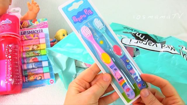 КАК МАМА и Беби Бон Алиса Достают Покупки из Пакета Мультик для детей 108мама тиви