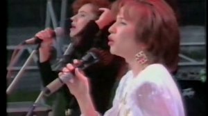 Комбинация (Иванова - Кашина, Молчановы) - Хватит, довольно...  Ижевск, 1993