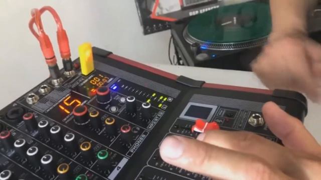 MEZCLADORA AMPLIFICADA 4 CANALES KMX 4P CHILANGOESHOP смотреть онлайн