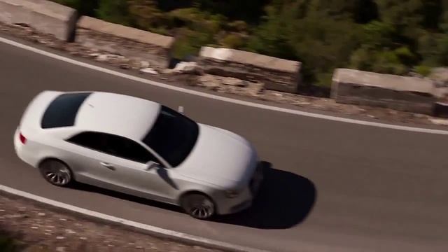 Mercedes-Benz C-Class Coupe vs Audi A5 Coupe смотреть онлайн