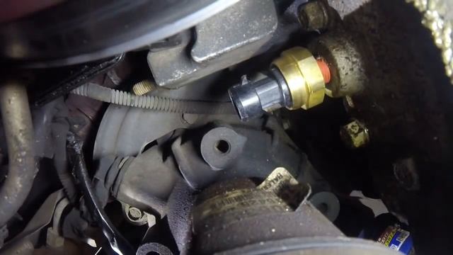 How To Replace an Oil Pressure Sending Unit On a GM 3.8l V6 смотреть онлайн