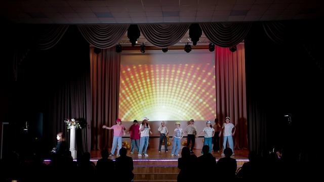 Праздничный концерт, посвящённый Международному женскому дню смотреть онлайн