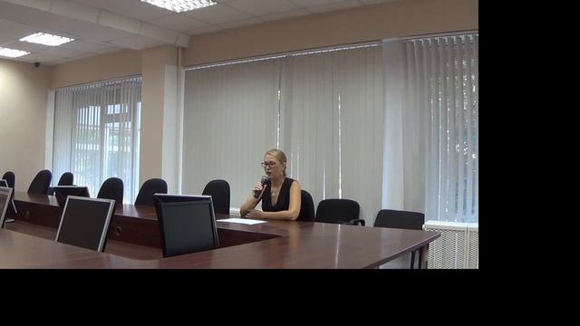 Специалист по работе с семьей смотреть онлайн