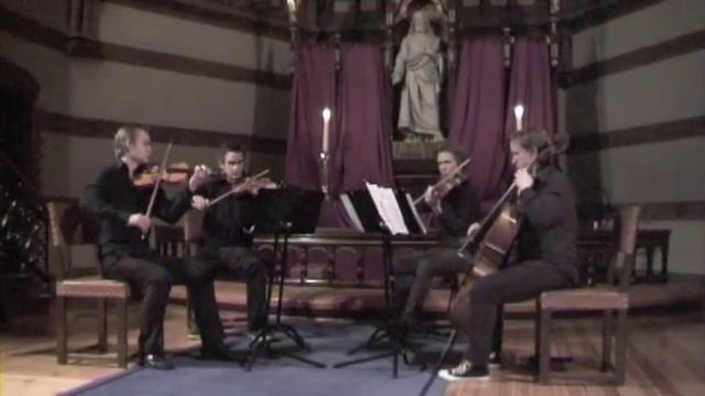 Quartetto Testosterone - Philip Glass- String Quartet No. 5 - 4th Movement