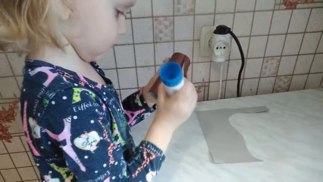 Поделки из втулок и цветной бумаги с ребенком 2 лет смотреть онлайн