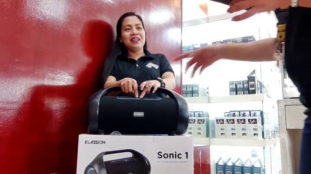 UNBOXING ELASSION SONIC 1 by JHONG & JHOY смотреть онлайн