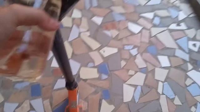 Как перевозить бутылку на самокате @lolodrug_games смотреть онлайн