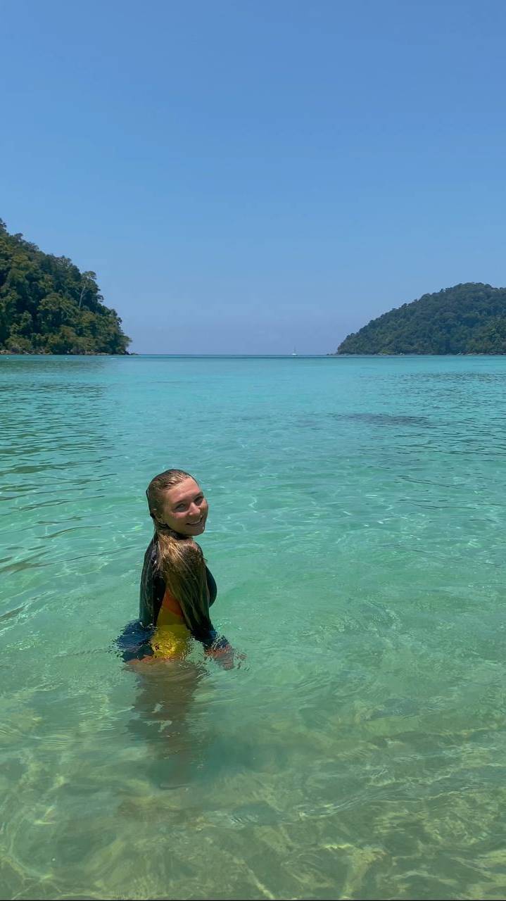 Тропический остров Сурин в Таиланде смотреть онлайн