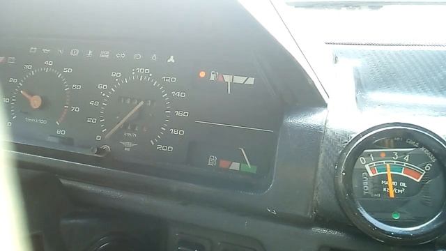 Механический указатель давления в топливной системе на Москвич 2141 f3r272 смотреть онлайн