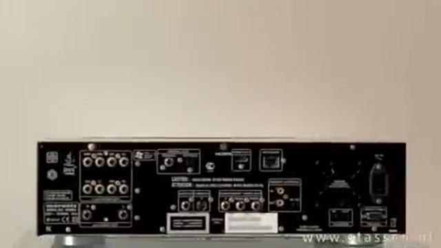 Marantz UD8004 смотреть онлайн