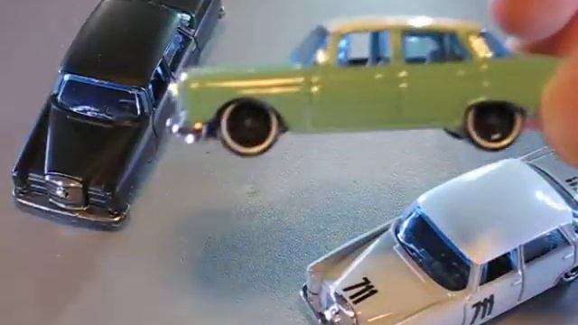 Matchbox '62 Mercedes 220SE W111 Custom 2 Versions Diecast Wheel Swap смотреть онлайн