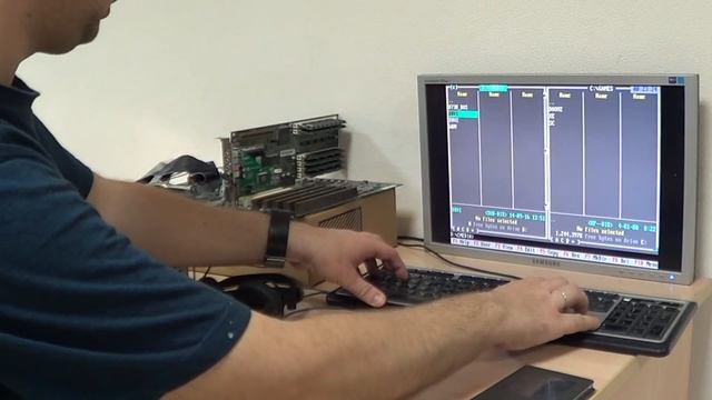 Ставим Windows 95 на 486 смотреть онлайн