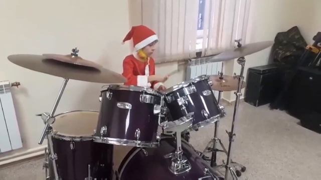 Новогодний кидбург 5 В кл шк-и 23 смотреть онлайн