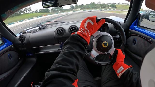 Lotus Exige MSF Megalap Round2 Sepang international Circuit 2:29:450 смотреть онлайн