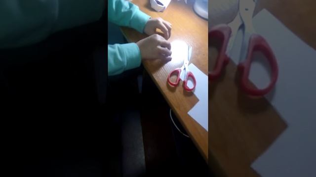 делаем свисток из бумаги смотреть онлайн