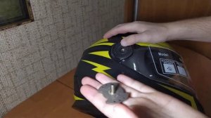 Обзор! Как снять и заменить визор в шлеме интеграл SCORPION M-65 с помощью 1 гривны!