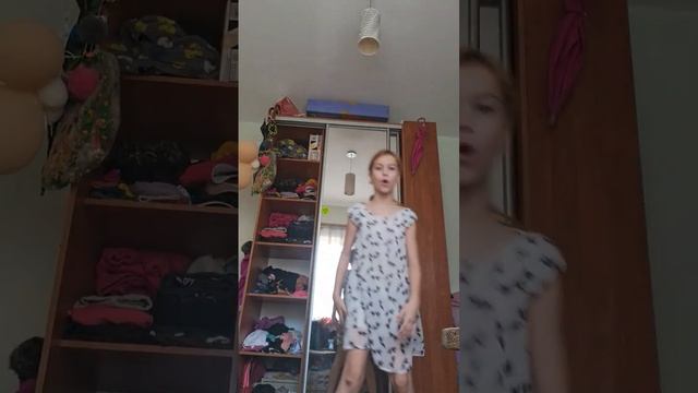 золотые серьги на день рождения смотреть онлайн