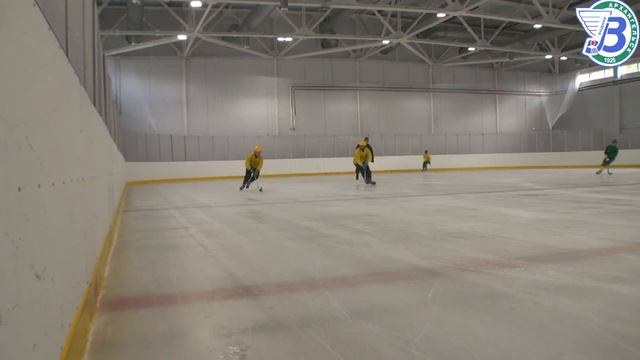 Первая тренировка "Водника" на льду, 9 августа 2016 года смотреть онлайн