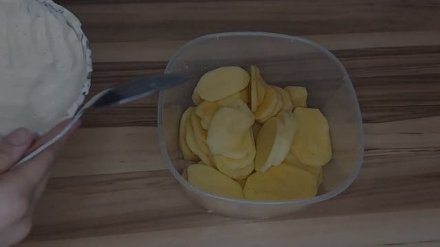 Запеканка с курицей в духовке. Запеканка с картофелем и сыром в духовке. смотреть онлайн