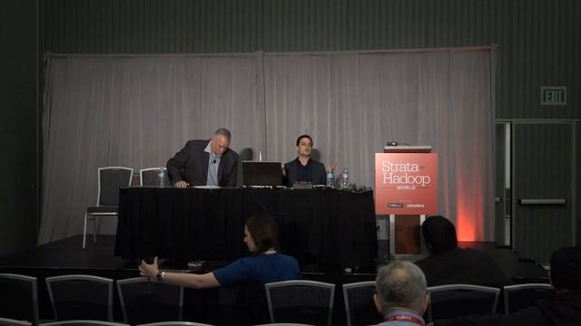 Dash forward: From descriptive to predictive analytics with Apache Spark смотреть онлайн