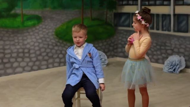 Праздник 8-го марта в Школе Активного Ребенка для группы Smarties смотреть онлайн