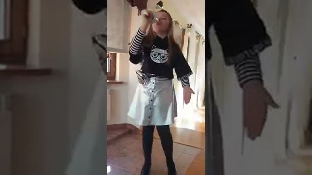PAULINA JARZĄBEK POLSKA SOMETHVIG NEW смотреть онлайн
