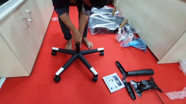 Redragon Gaming Chair C-211 Black And Red Unboxing & Assembly Chair Unboxing Video