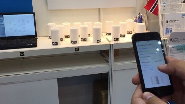 ANT MESH controlled by iPhone via nRF5 ANT/BLE multi-protocol node смотреть онлайн