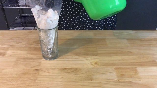 Banana Pudding Cannolis смотреть онлайн