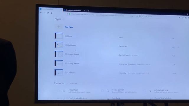 Conference Whispers: Oracle Next Gen Cloud Analyst Summit APEX Low Code Sample Real Estate смотреть онлайн