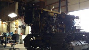 Запуск старого Caterpillar 1937 года