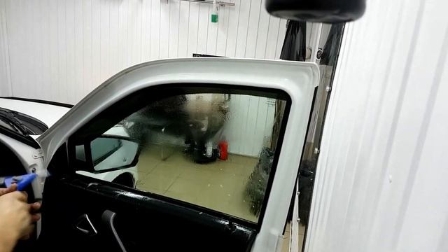 Тонировка передние боковые LADA Granta смотреть онлайн