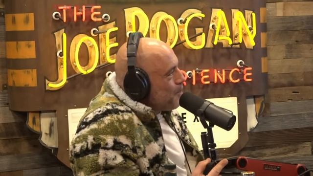 Joe Rogan goes CRAZY for his 1970 Barracuda | Sick Fish 2.0 | Roadstershop смотреть онлайн